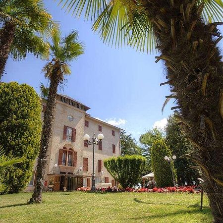 Hotel Villa Quiete Montecassiano Esterno foto