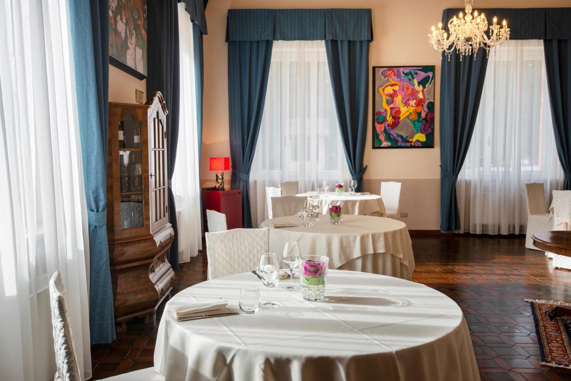 Hotel Villa Quiete Montecassiano Esterno foto