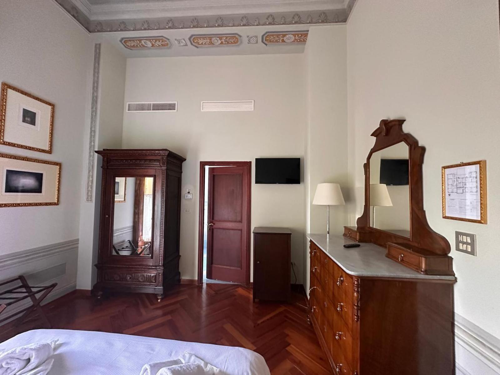Hotel Villa Quiete Montecassiano Esterno foto